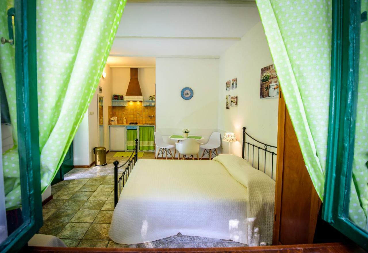 Rustica Apartments シベニク エクステリア 写真